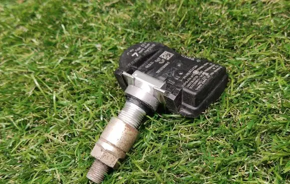 Nissan Altima Tire pressure sensor 407003JA0B