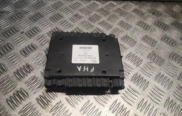 Volkswagen Phaeton Central body control module 3D0937049H
