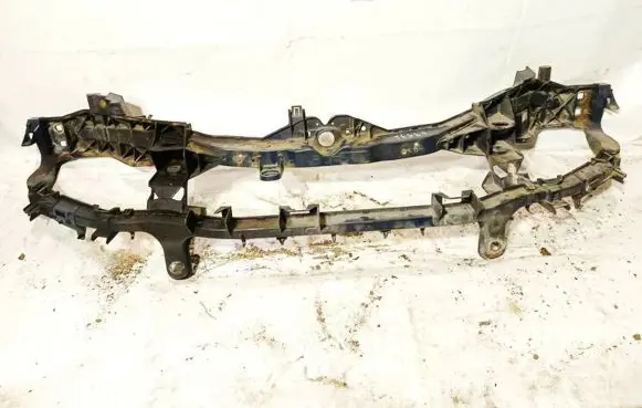 Ford C-MAX I Radiator support slam panel
