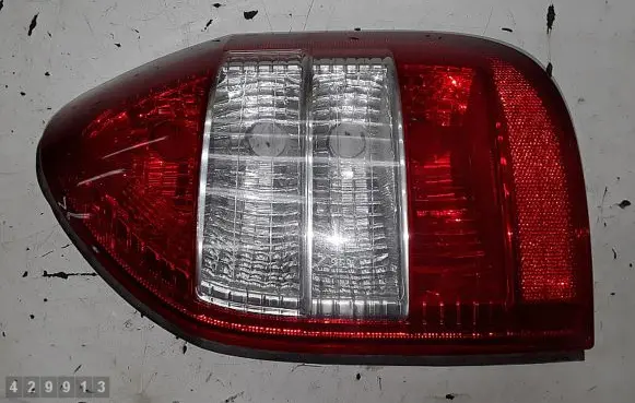 Opel Zafira A Rear/tail lights 11a113b