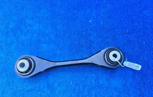 BMW X5 G05 Rear upper control arm/wishbone 6878019