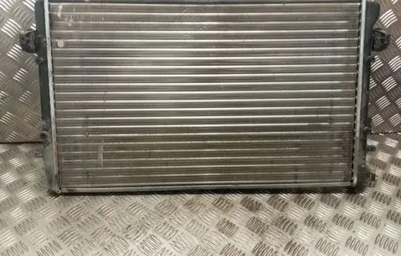 Audi A3 S3 8L Coolant radiator