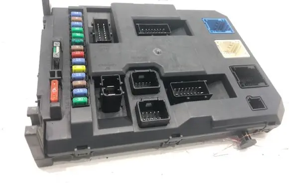 Citroen C3 Other control units/modules 9666952180