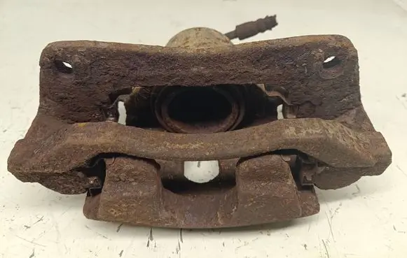 Mazda 6 Front brake caliper