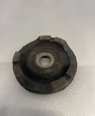 Renault Master III Coil spring mount 8200688789