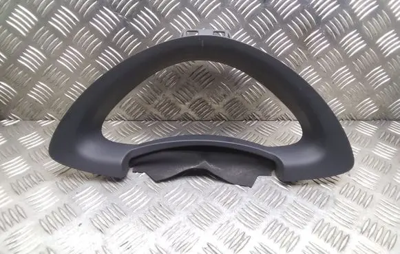 Nissan Leaf I (ZE0) Dashboard trim 682403NA0A