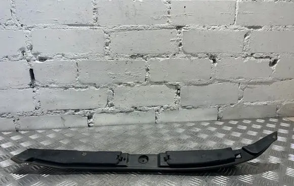 Fender end trim