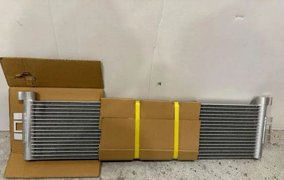 BMW M4 G82 G83 Gearbox / Transmission oil cooler 17118095293 8095293