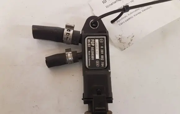 Opel Zafira B Exhaust gas pressure sensor 0281002784 55200301