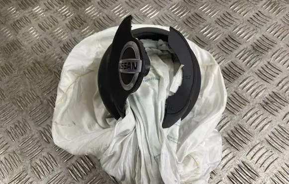 Nissan X-Trail T33 Steering wheel airbag 9856RR0AT212380272