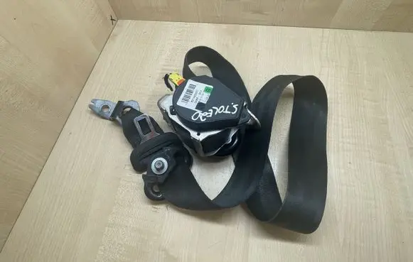 Seat Toledo IV (NH) Front seatbelt 621493000 008R000