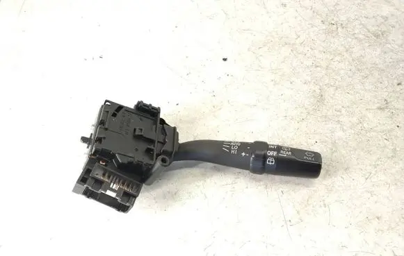 Toyota Avensis T250 Wiper control stalk 84652 173821 05170