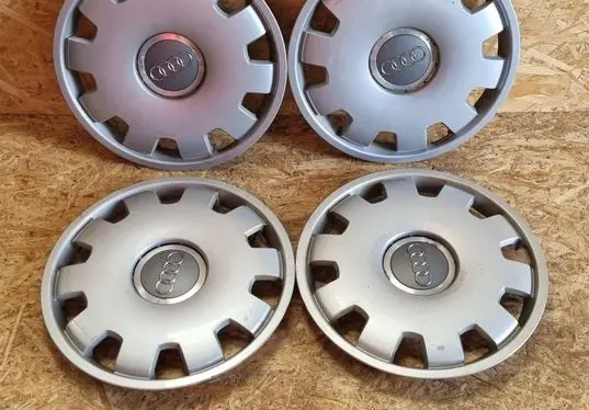 Audi A4 S4 B7 8E 8H R16 wheel hub/cap/trim 4B0601147D
