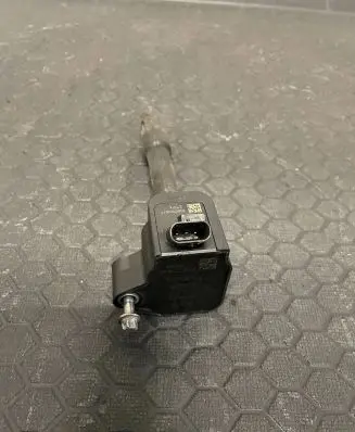 BMW 6 G32 Gran Turismo High voltage ignition coil 8678438 613170606 77460003