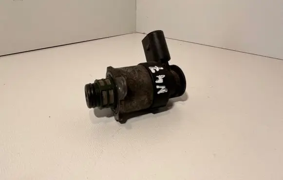 BMW 1 F20 F21 Fuel injection high pressure pump 0928400798 3081622012