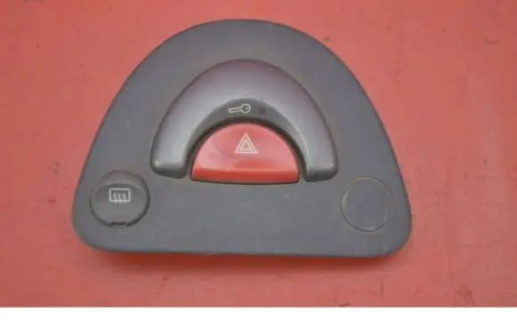 Smart ForTwo I Hazard light switch MCCV013