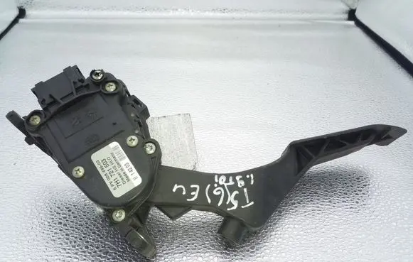 Volkswagen Transporter - Caravelle T5 Accelerator throttle pedal 7H1721503 6PV00849503