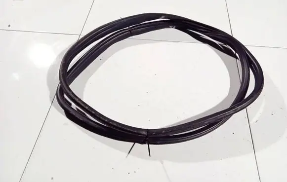 Fiat Punto (188) Rubber seal front coupe door 