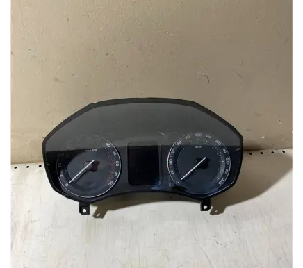 Skoda Octavia Mk2 (1Z) Speedometer (instrument cluster) 1Z0920841D