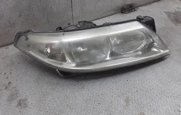 Renault Laguna II Headlight/headlamp 9060906102A