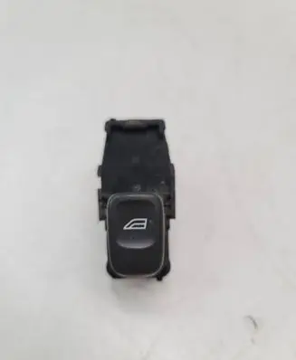 Volvo S70 V70 V70 XC Electric window control switch 9472275