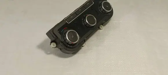 Volkswagen Golf VI Climate control unit 3C8907336A 5HB00975101
