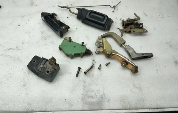 Volkswagen Transporter - Caravelle T4 Sliding door lock 