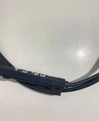 Volkswagen Golf Plus Engine bonnet/hood lock release cable 5M0823535 5M0823531