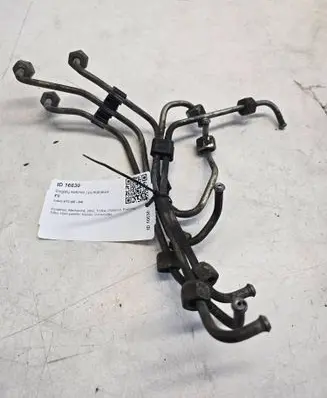 Fuel injector supply line/pipe