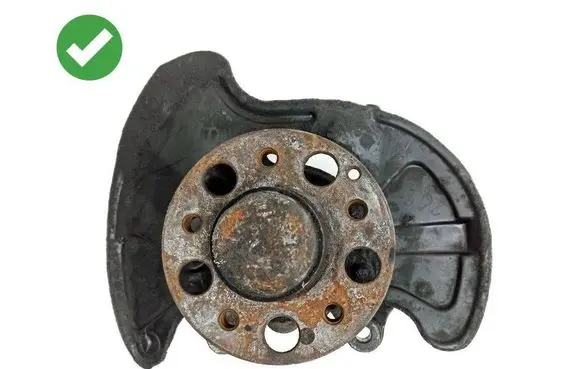 Mercedes-Benz C W203 Front wheel hub 20900