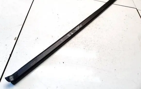 Ford Kuga III Front door glass trim molding