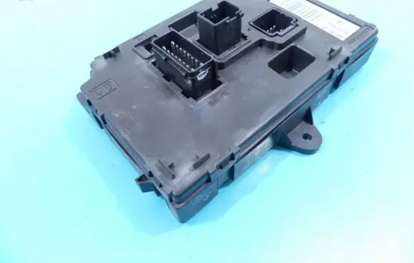 Peugeot 407 Central body control module S120017004H IMPRK1270321