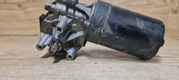 BMW 3 E36 Wiper motor 0390241355