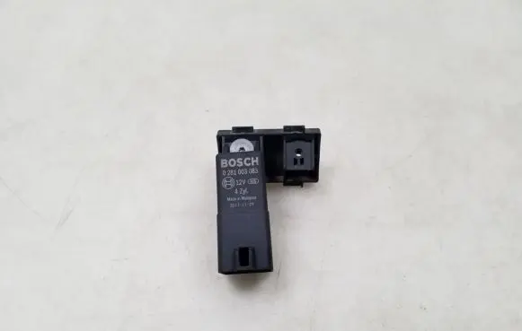 Volkswagen Tiguan Glow plug pre-heat relay
