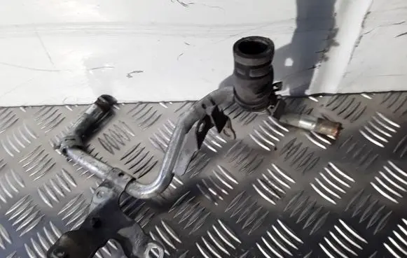 Nissan Qashqai Engine coolant pipe/hose