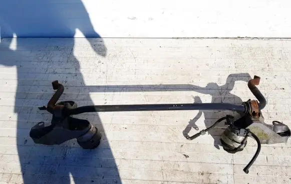 Front anti-roll bar/sway bar