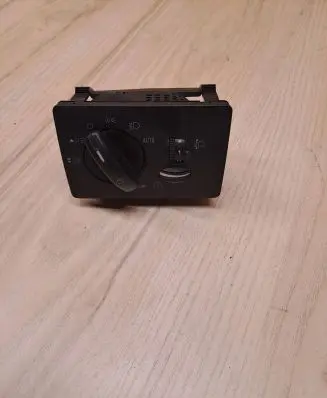 Ford C-MAX I Light switch 7M5T13A024CA