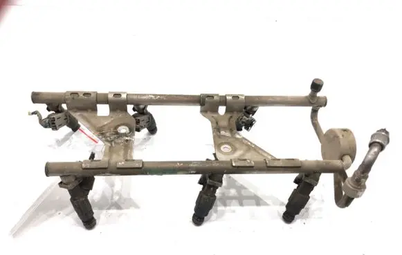 Fuel main line pipe