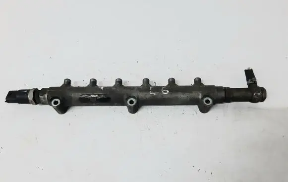 Volvo S80 Fuel main line pipe 8658252 0445215010