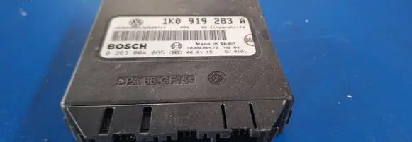 Volkswagen Golf V Parking PDC control unit/module 1k0919283A