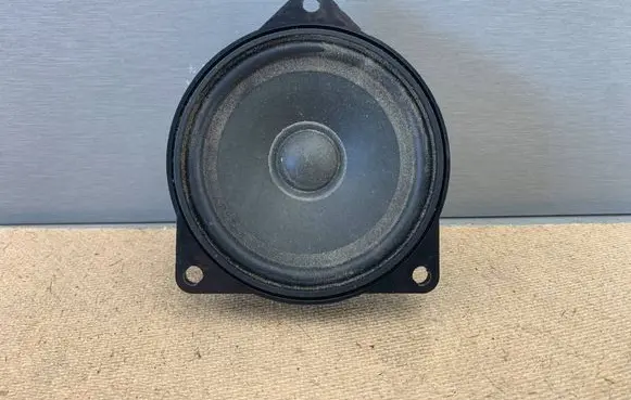 BMW 3 E90 E91 Front door speaker 9141494 65139141494 65136923174