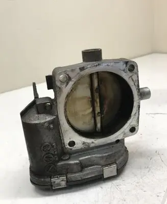 Mercedes-Benz CLS C219 Throttle valve A1131410125