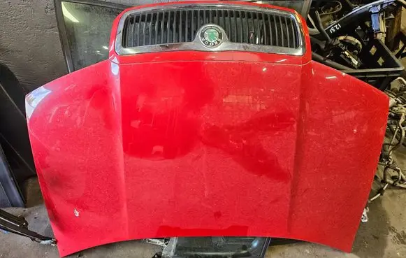 Skoda Fabia Mk1 (6Y) Engine bonnet/hood 6Y0823031