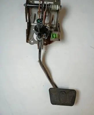 Maserati Ghibli Brake pedal