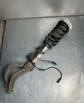 BMW X5 F15 Front shock absorber with coil spring 6851880 6862235 6875084