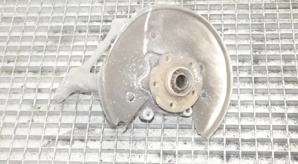 Audi A5 Sportback 8TA Rear wheel hub