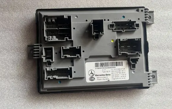 Mercedes-Benz CLS W257 Other control units/modules A2139009729