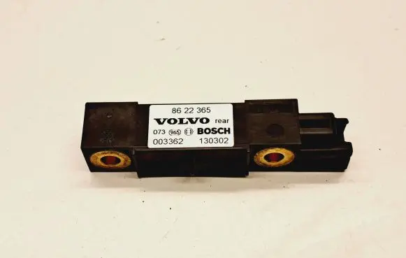 Volvo V70 Airbag deployment crash/impact sensor 8622365 130302 073362