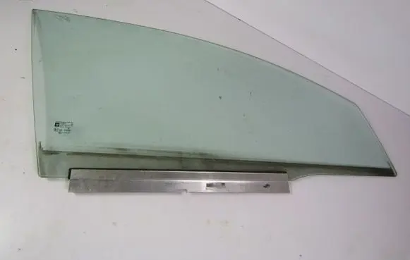 Opel Vectra C Front door window glass four-door 