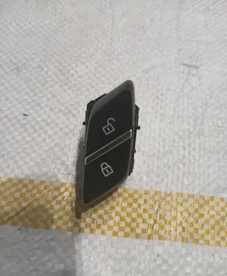 BMW X5 F15 Central locking switch button 6801351 20315810